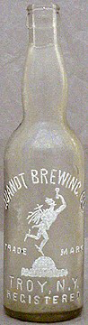 QUANDT BREWING COMPANY EMBOSSED BEER BOTTLE