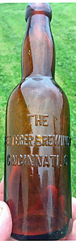THE WETTERER BREWING COMPANY EMBOSSED BEER BOTTLE