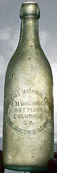 MOERLEINS NATIONAL EXPORT EMBOSSED BEER BOTTLE