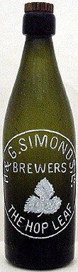 G. SIMONDS LIMITED BREWERS EMBOSSED BEER BOTTLE