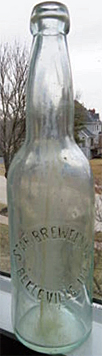 STAR BREWERY COMPANY EMBOSSED BEER BOTTLE