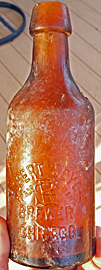 ROBERT SEYER BREWER EMBOSSED BEER BOTTLE