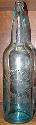 KEWANEE BREWING COMPANY EMBOSSED BEER BOTTLE