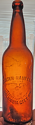 THE WALTER - RAUPFER BREWING COMPANY EMBOSSED BEER BOTTLE