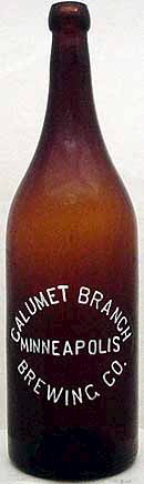 MINNEAPOLIS BREWING COMPANY EMBOSSED BEER BOTTLE