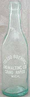 TOLEDO BREWING & MALTING COMPANY EMBOSSED BEER BOTTLE