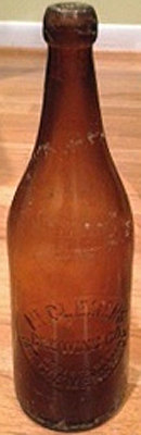 MT. CLEMENS BREWING COMPANY EMBOSSED BEER BOTTLE