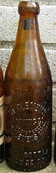 MT. CLEMENS BREWING COMPANY EMBOSSED BEER BOTTLE