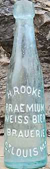 H. ROOKE PRAEMIUM WEISS BIER BRAUERIE EMBOSSED BEER BOTTLE