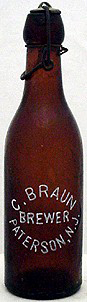 C. BRAUN BREWER EMBOSSED BEER BOTTLE