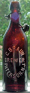 C. BRAUN BREWER EMBOSSED BEER BOTTLE