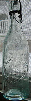 JAMESTOWN BREWING COMPANY EMBOSSED BEER BOTTLE