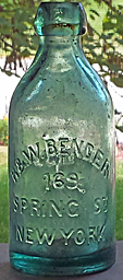 R. & W. BENDER WEISS BIER EMBOSSED BEER BOTTLE