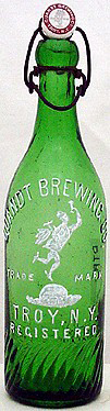 QUANDT BREWING COMPANY EMBOSSED BEER BOTTLE