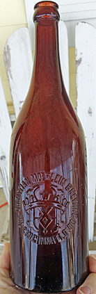 THE CHRISTIAN MOERLEIN BREWING COMPANY EMBOSSED BEER BOTTLE