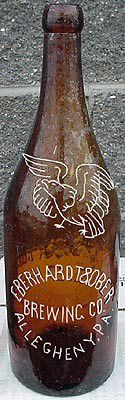 EBERHARDT & OBER BREWING COMPANY EMBOSSED BEER BOTTLE