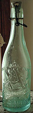 ANHEUSER BUSCH BREWING ASSOCIATION EMBOSSED BEER BOTTLE