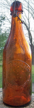 ROBERT PORTNERS BEER EMBOSSED BEER BOTTLE