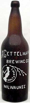 A. GETTELMAN BREWING COMPANY EMBOSSED BEER BOTTLE