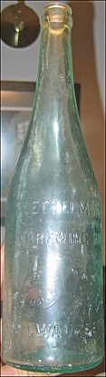 A. GETTELMAN BREWING COMPANY EMBOSSED BEER BOTTLE