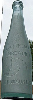 A. GETTELMAN BREWING COMPANY EMBOSSED BEER BOTTLE