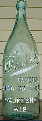 WAUKESHA IMPERIAL SPRING BREWING COMPANY EMBOSSED BEER BOTTLE