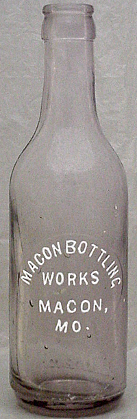 MACON BOTTLING WORKS MACON MISSOURI SODA BOTTLE